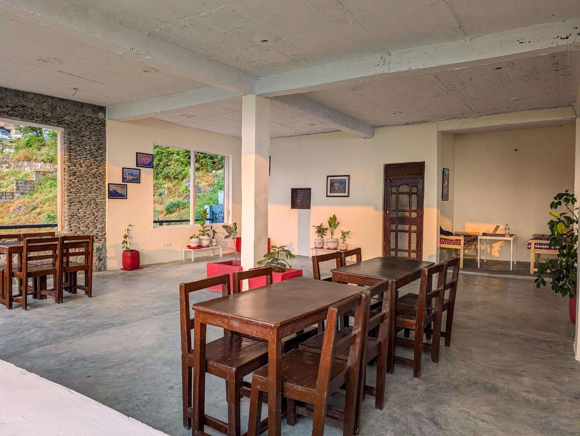Hobo Hostel 达兰萨拉 外观 照片