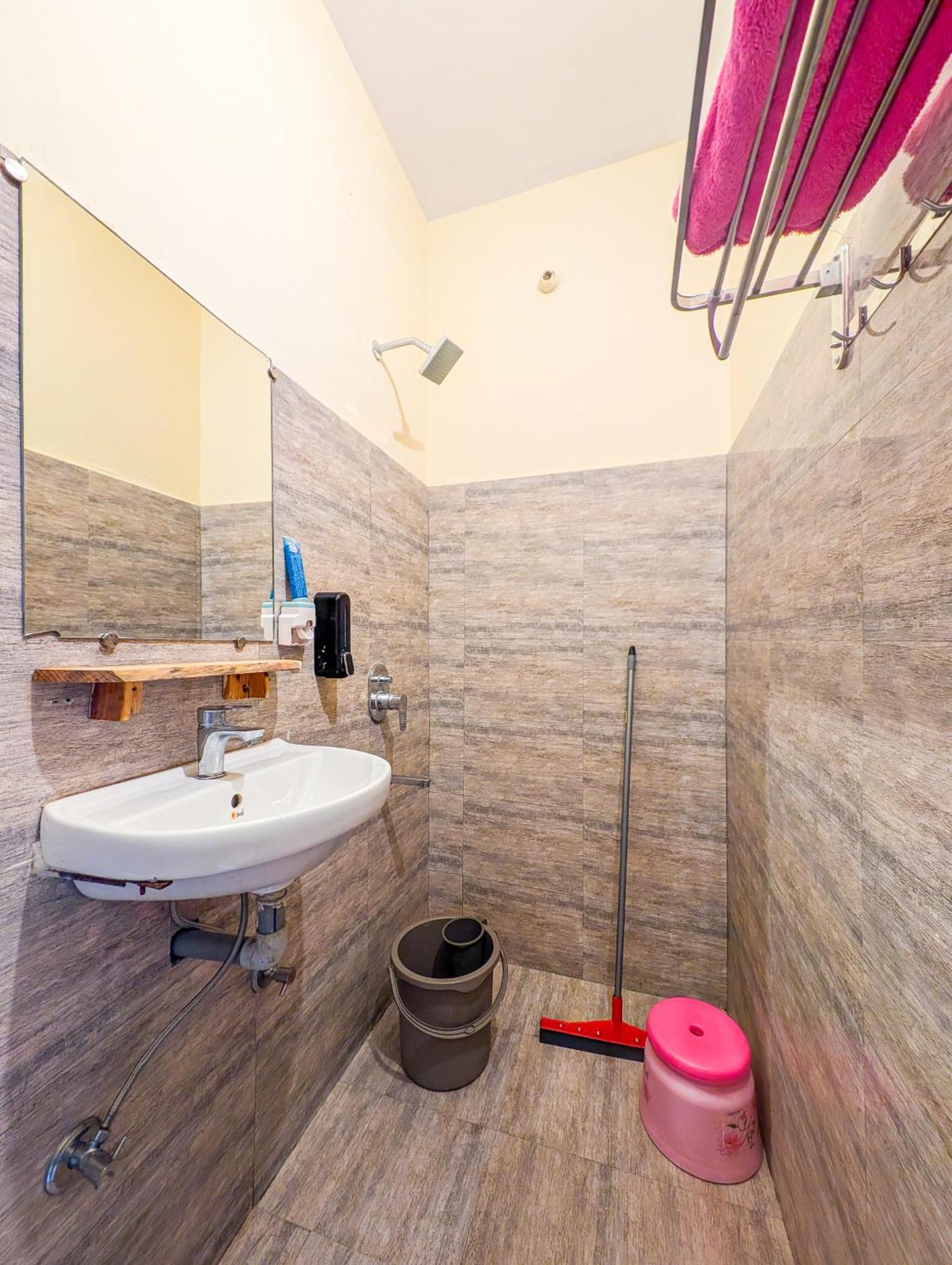 Hobo Hostel 达兰萨拉 外观 照片